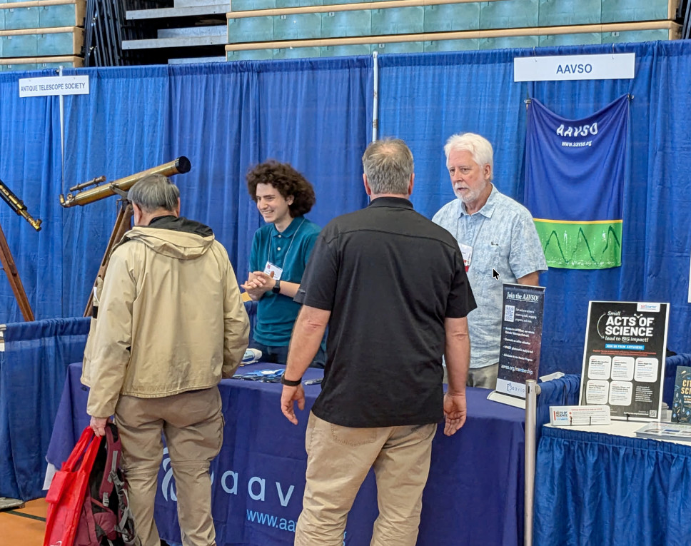 Peter Craig and Scott Donnell discussing AAVSO at NEAF. Photo by Brian Kloppenborg.