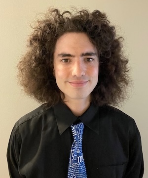 "Headshot of Peter Craig"